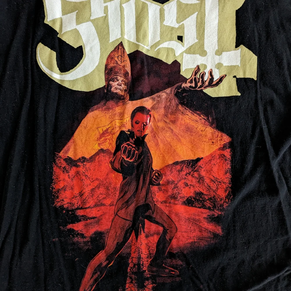 Ghost “A Pale Tour Named Death” Tultex Black T-Shirt – Red Graphic – Size Large - Picture 2 of 5